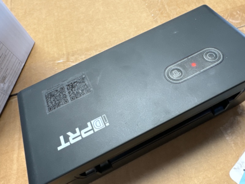 Photo 1 of *POWERS ON**iDPRT Bluetooth Shipping Label Printer for MAC Windows Phone(iOS, Android) Thermal Label Printer for Small Business and Shipping Package, 4X6 Printer Used for Amazon, Ebay, UPS, USPS, Compact