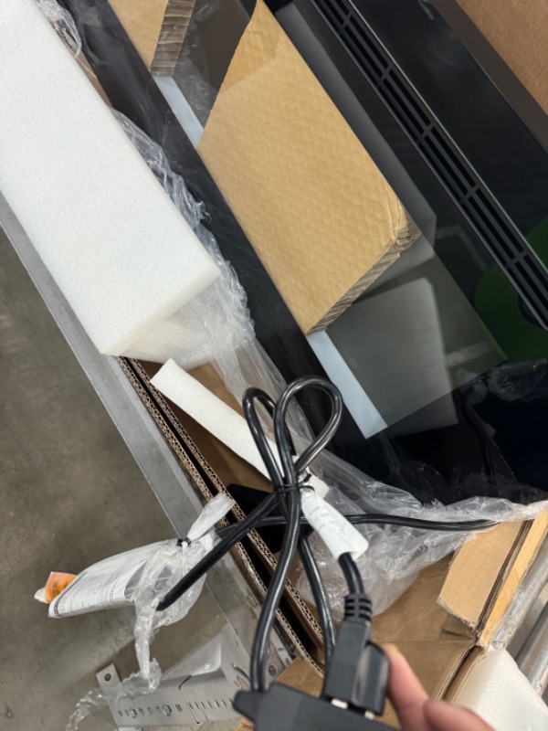 Photo 1 of *tested no power** Luxstar 50 Inches Wholesale Wall Mounted 120V Electric Fireplace Insert Electric Fire Places Heaters Indoor for SaleLocal stock
