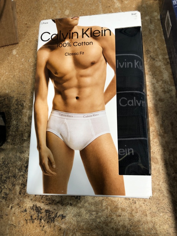 Photo 2 of Calvin Klein Men's Cotton Classics 5-Pack Brief XLARGE 