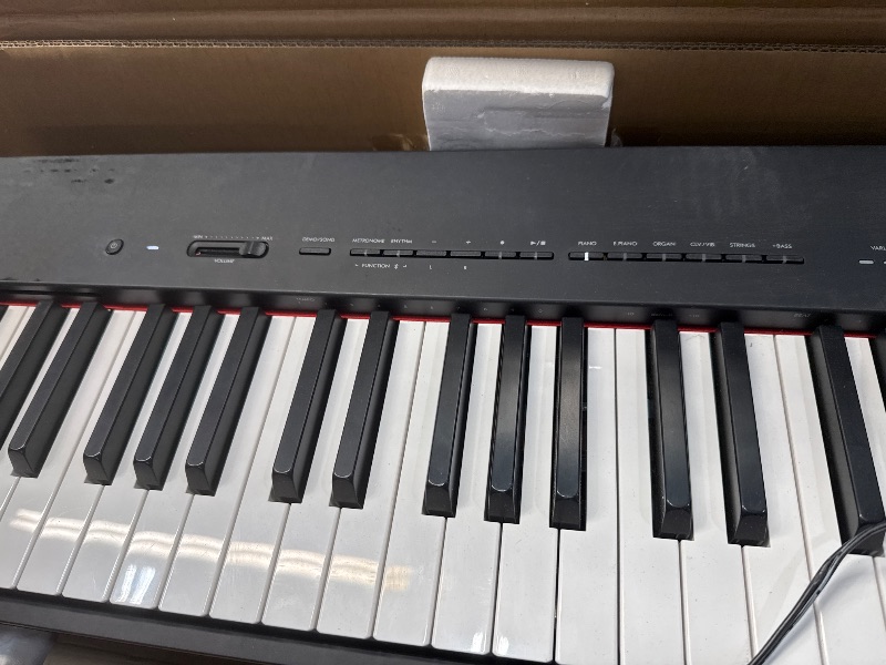 Photo 3 of ***DAMAGED - CRACKED - SEE PICTURES***
Yamaha P225B, 88-Key Weighted Action Digital Piano with Power Supply and Sustain Pedal, Black (P225B) P225 Black