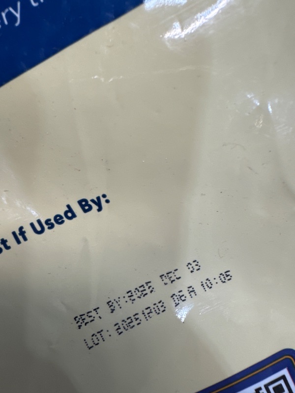 Photo 2 of *BAG TAPED// BB-2025/DEC./3**Blue Buffalo Life Protection Formula Adult Dry Dog Food, Helps Build and Maintain Strong Muscles, Made with Natural Ingredients, Chicken & Brown Rice Recipe, 34-lb. Bag