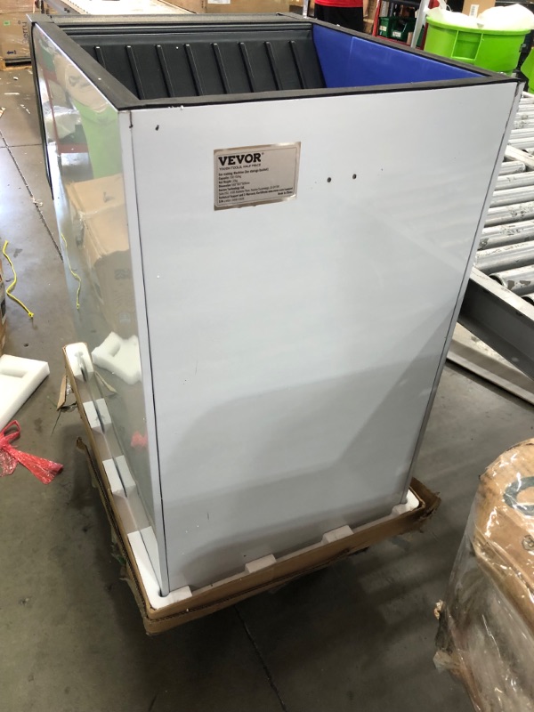 Photo 4 of **INCOMPLETE**VEVOR Commercial Ice Maker, 450LBS/24H Ice Making Machine with 330.7LBS Large Storage Bin, 1000W Auto Self-Cleaning Ice Maker Machine with 3.5-inch LED Screen for Business Bar Cafe Restaurant