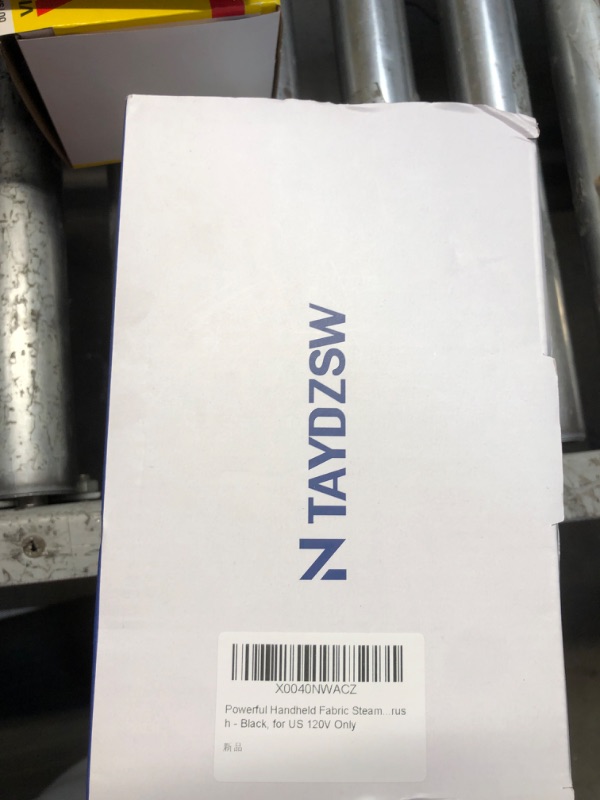 Photo 2 of ***(MISSING PARTS) ***
Powerful Handheld Fabric Steamer - 1800W with Fast Ceramic Heat-Up Plate, 2-in-1 Ironing & Wrinkle Remover, Steam Nozzle, Lint Brush - Black, for US 120V Only