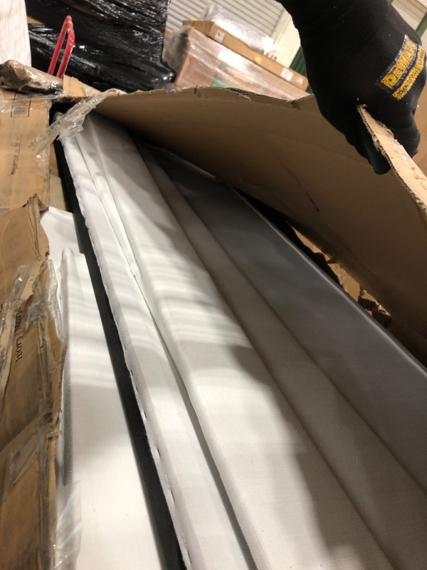 Photo 1 of *******MISSING SMALL HARDWARE TO PUT TOGETHER*********

Novogratz Her Majesty Daybed and Trundle, Twin, Ivory Linen