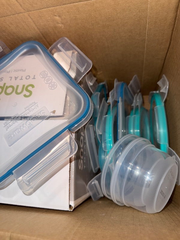 Photo 1 of Snapware Total Solution 20-Pc Plastic Food Storage Containers Set, 8.5-Cup, 5.5-Cup, 4-Cup, 3-Cup, and 1.2-Cup Meal Prep Containers, BPA-Free Lids with Locking Tabs, Mixed Sizes, Clear
