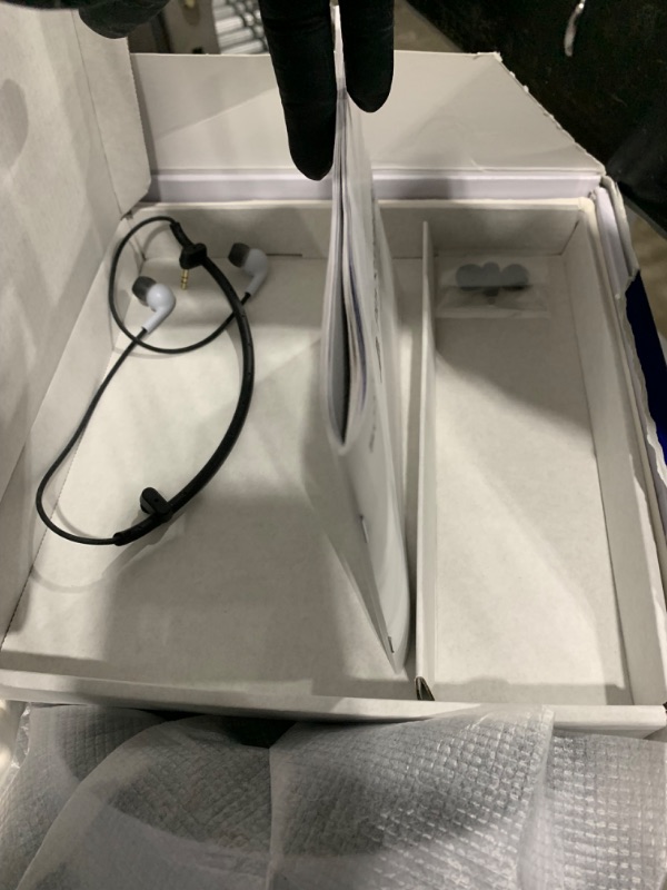Photo 1 of (used, for parts)PlayStation VR2 (PSVR2) (USED)
