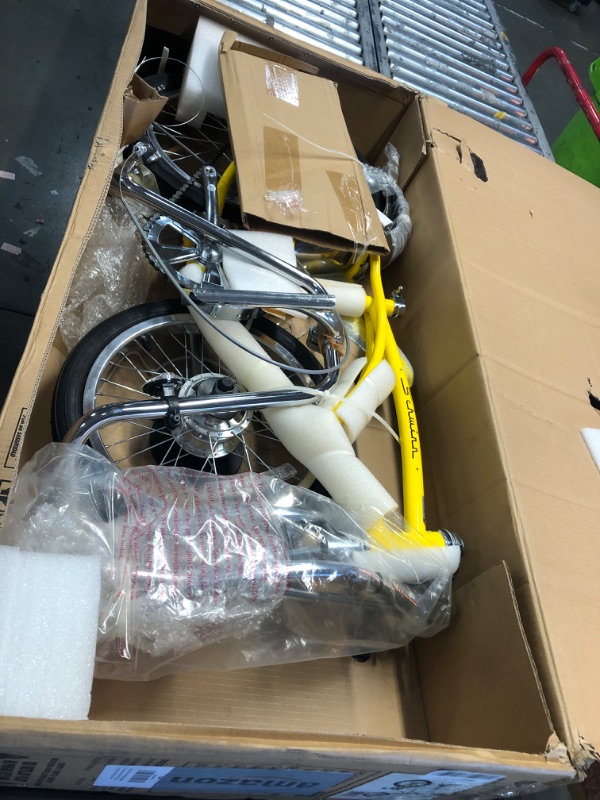 Photo 1 of ***INCOMPLETE - MISSING PARTS - SEE COMMENTS***
Schwinn Classic Krate Kids Bike, for Boys and Girls Age 6+ Year Old, Iconic Sting-Ray Frame & Springer Fork, Vintage High-Rise Ape Handlebar, Banana Seat, Lemon Peeler