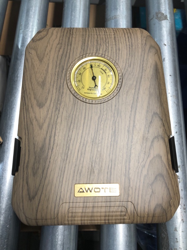 Photo 3 of ***NON REFUNDABLE, PARTS ONLY***AWOTE Travel Cigar Humidor Cigar Case with Cigar Lighter, Cedar Lined Cigar Box, V Cut Cigar Cutter, Portable Cigar Humidor with Humidifier & Hygrometer, Holds 7-9 Cigars Gift Set