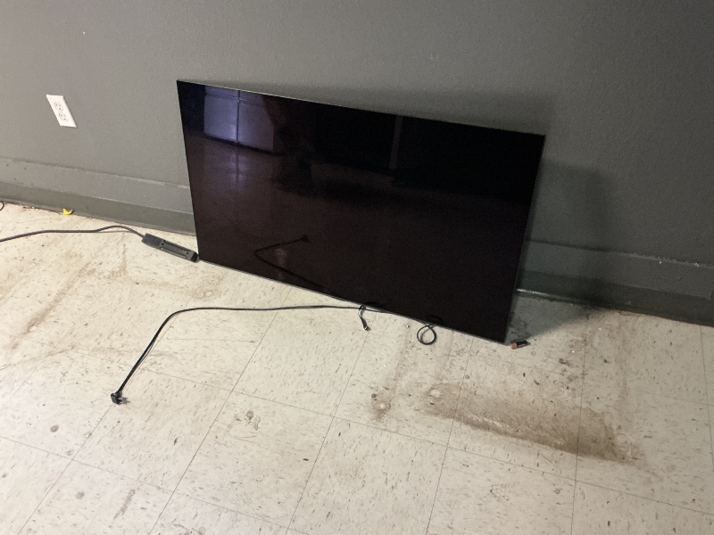 Photo 1 of Lg oled 48" tv