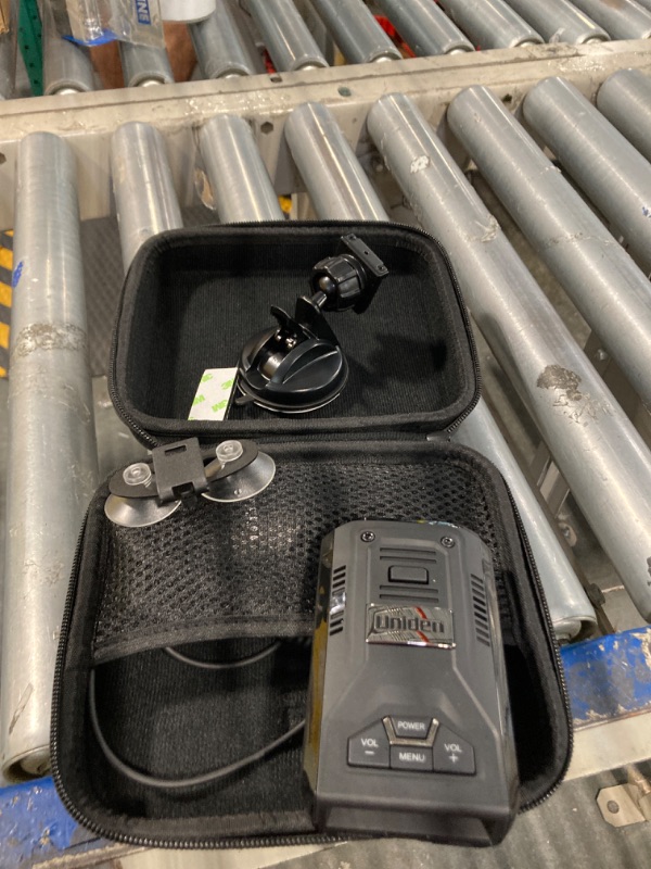 Photo 1 of Uniden R3DSP R3 Dsp Extremely Long-Range Radar Detector/Laser Detector & RDA-HDWKT Radar Detector Smart Hardwire Kit, OLED