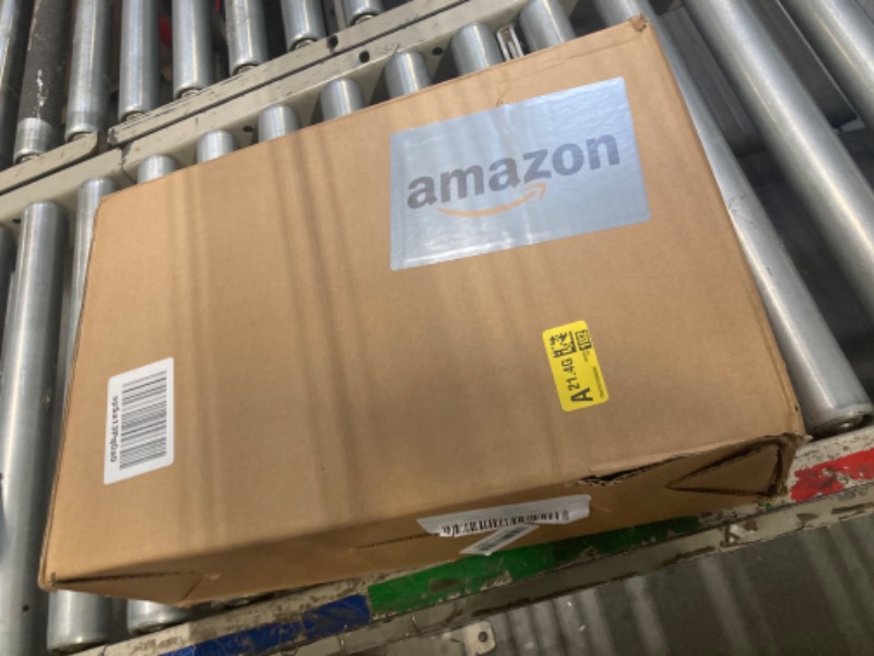 Photo 1 of 4Pack White Acrylic Countertop Paper Towel Dispenser, Folded Paper Towel Dispenser Clear Trifold Napkin Holder, Suitable for Z-fold C-fold or MultiFold Trifold Paper Towels for Bathroom Toilet Kitchen