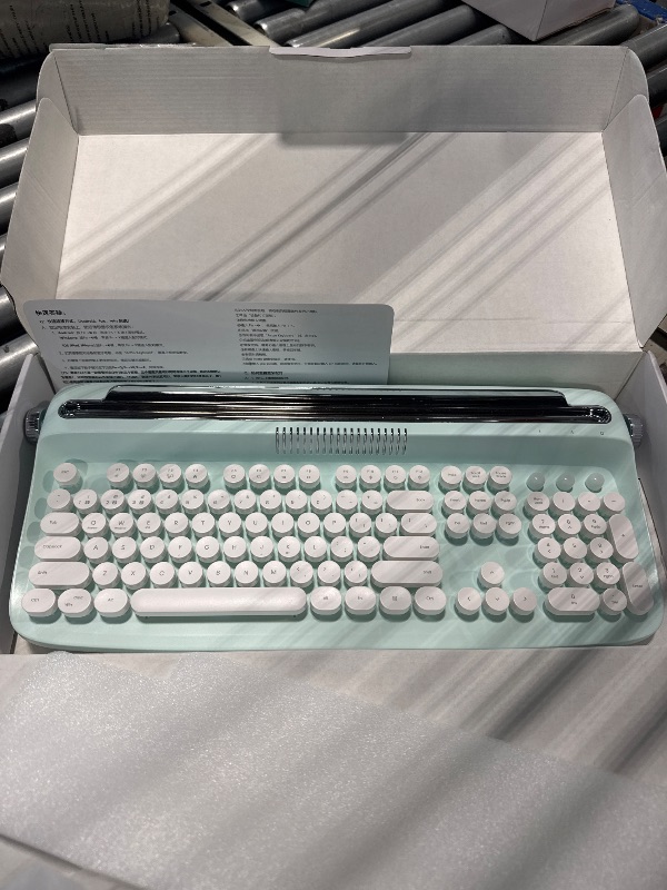 Photo 2 of YUNZII ACTTO B503 Wireless Typewriter Keyboard, Retro Bluetooth Aesthetic Keyboard with Built-in Stand for Multiple Devices (B503, Sweet Mint)