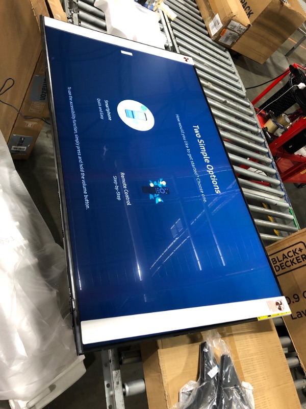 Photo 2 of 55” Class Q70D Series QLED 4K Smart Tizen TV (2024)