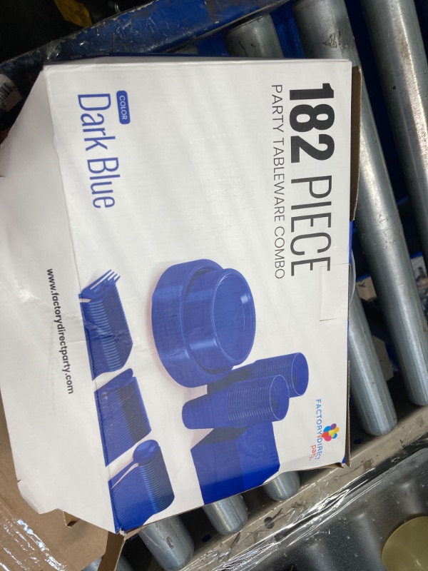 Photo 2 of ***DAMAGE BOX*** TWOWYHI 229PCS Blue Party Supplies Set Paper Disposable Plates Cups Plastic Spoons Forks Knives Blue Napkins for 30 Guests Disposable Party Dinnerware Set for Wedding Birthday Party