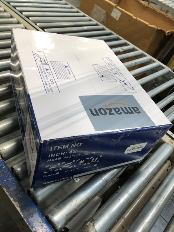 Photo 1 of JSAITEE Ceiling Fans with Lights, 42 Inch Low Profile Ceiling Fan with Light and Remote/App Control, Flush Mount, Reversible, 3CCT, Dimmable, Noiseless, White Ceiling Fan for Indoor/Outdoor Use