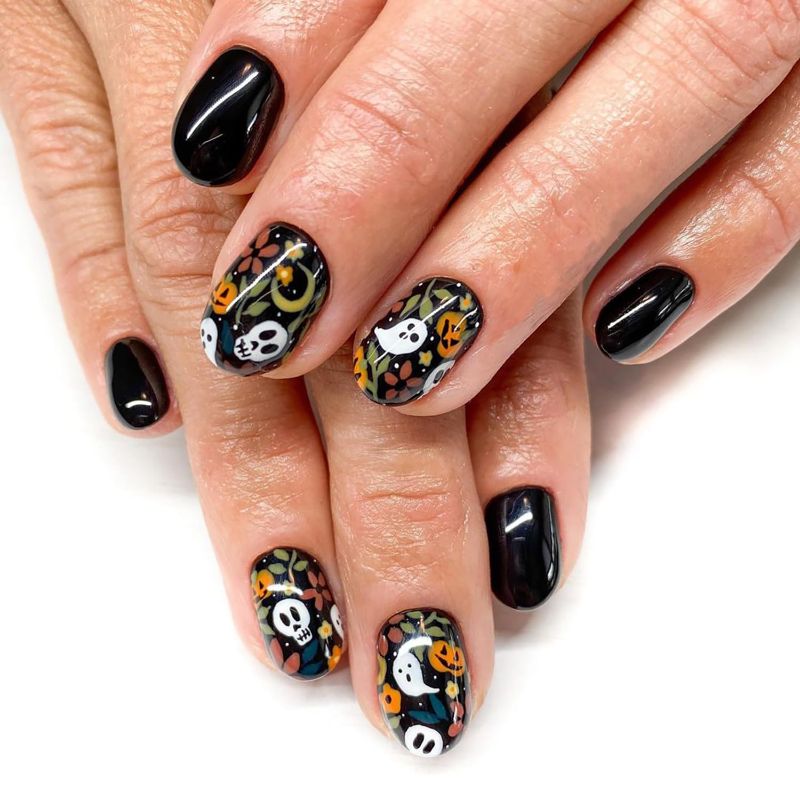 Photo 1 of 24 Pcs Black Press on Nails Short Square Halloween Fake Nails Cute Skull and Flower Pattern Designs Nightmare Before Christmas Press on Nails Glossy Full Cover Stick on Nails for Women Girls Acrylic Nails
