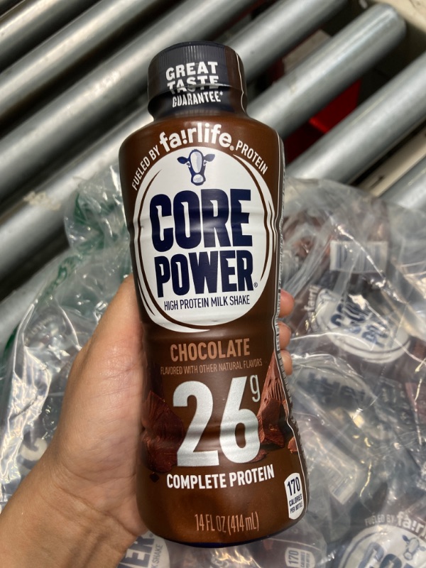 Photo 1 of ***ONLY 9 COUNT*** Core Power Fairlife 26g Protein Milk Shakes, Liquid Ready To Drink for Workout Recovery, Chocolate, 14 Fl Oz Bottle (Pack of 9)
