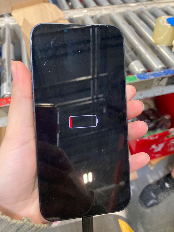 Photo 1 of Apple iPhone 14