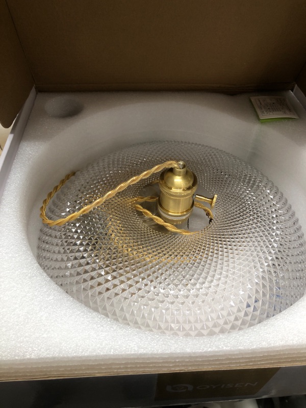 Photo 1 of ***USED - LIKELY MISSING PARTS - UNABLE TO VERIFY FUNCTIONALITY***
Oyisen Hanging Light, 11.8 Inch Glass Shade Kitchen Island Light Fixtures Golden Light Cord Pendant Lights Hanging Pendant Light for Kitchen and Bedroom