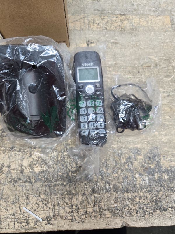 Photo 2 of [New] VTech VG131-11 DECT 6.0 Cordless Phone - Bluetooth Connection