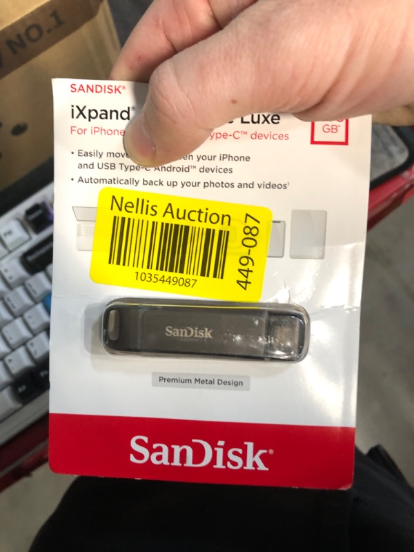 Photo 2 of (READ FULL POST) SanDisk 256GB iXpand Flash Drive Luxe - The 2-in-1 USB for iPhone