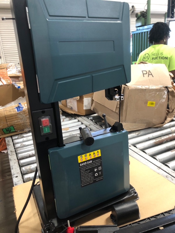 Photo 2 of 
8 Inch Band Saw, 0-45 Tilting Range, 3A & 1800RPM Pure Copper Motor Bandsaw, Benchtop Band Saw with Fence and Miter Gauge, for Woodworking Aluminum Plastic