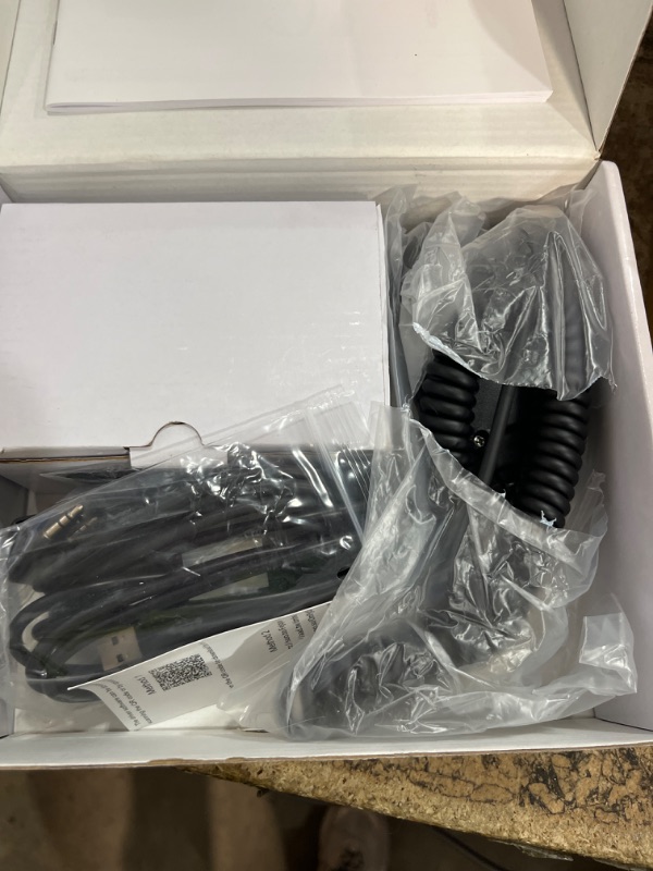 Photo 2 of [Newest CPS & Firmware] Radioddity DB25-D Dual Band DMR Mobile Radio, 20W VHF UHF Digital Transceiver with GPS APRS, 4000CH 300,000 Contacts, Dual Time Slot Tier II Vehicle Car Ham Radio Black