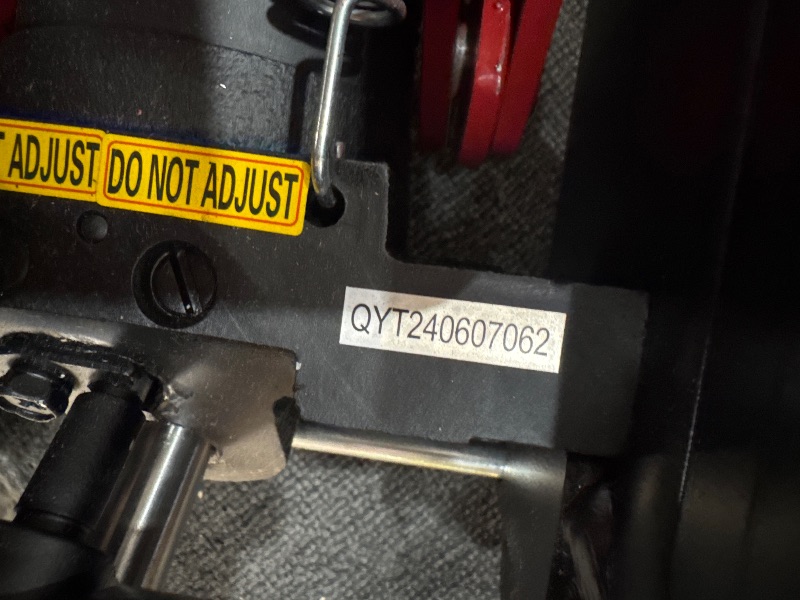 Photo 3 of *MISSING POLE** B6350 Black/Red Fast Lift Service Jack - 3.5 Ton Capacity, 28 1/2" L x 13 3/4" W x 6 1/2" H