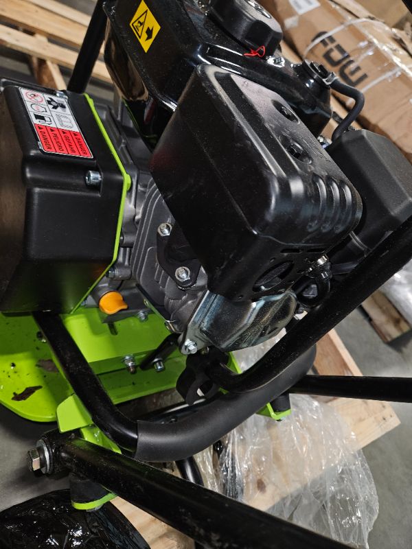 Photo 4 of **PARTS ONLY**BETTERI Plate Compactor 6.5HP with 196cc Gas Engine, 5400 VPM Power Vibratory Soil Compactor Machine, 19" x 14" Plate Dirt Tamper Compactor for Paving Landscape, Ground, Walkways, Asphalts