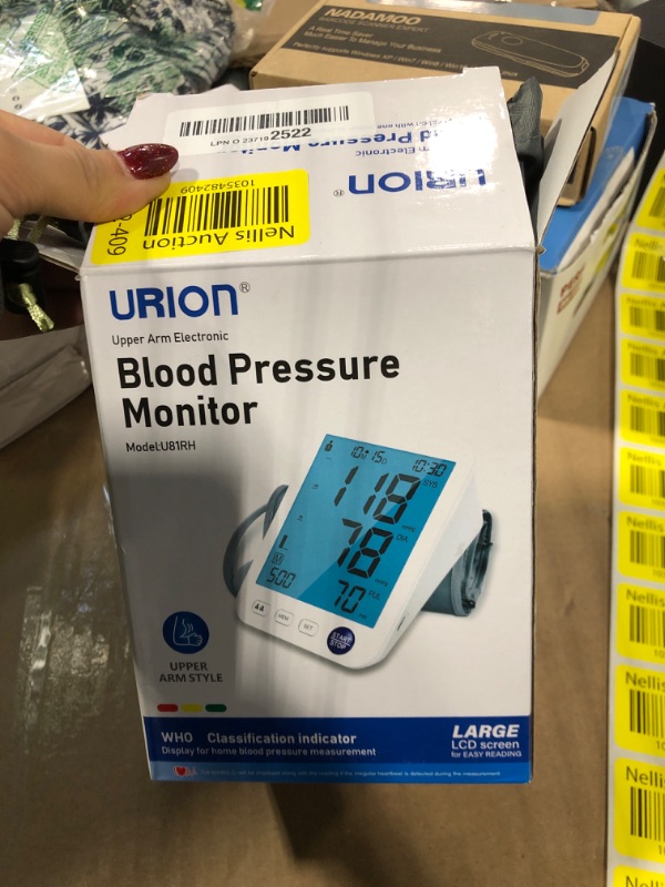Photo 1 of Blood Pressure Monitor Upper Arm Large LED Backlit Screen 1000 Sets Memory Automatic Digital BP Machine Adjustable BP Cuff