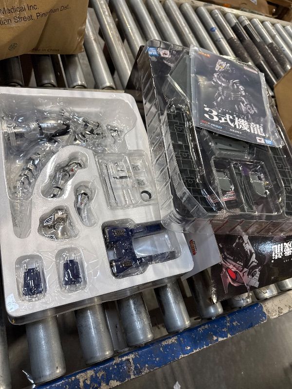Photo 1 of TAMASHII NATIONS - Godzilla vs MechaGodzilla - GX-103 Type3: Multi Purpose-Fighting System Kiryu, Bandai Spirits Soul of Chogokin Die-Cast Metal Collectible
