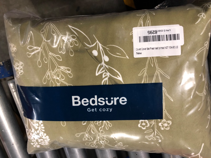 Photo 2 of Bedsure Duvet Cover King Size - Botanical Floral Duvet Cover Set with Zipper Closure, Olive Green Bedding Set, 3 Pieces, 1 Duvet Cover 104"x90" with 8 Corner Ties and 2 Pillow Shams 20"x36"