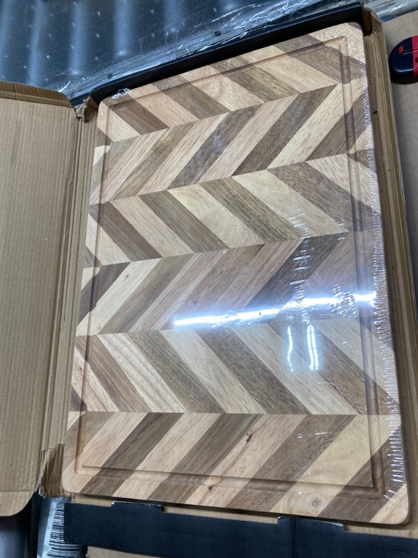 Photo 3 of ***DAMAGE BOX*** Choing BoardWood Cutting Board With Juice Groove Rectangle End Grain Choing Serving Boards Wooden Butcher Block
