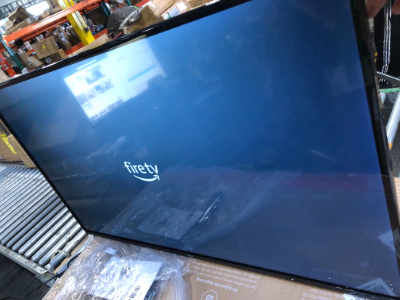 Photo 1 of Amazon Fire TV 43" 4-Series 4K UHD smart TV with Fire TV Alexa Voice Remote