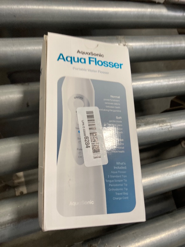 Photo 2 of Aquasonic Aqua Flosser - Professional Cordless Oral Irrigator with 4 Tips and 3