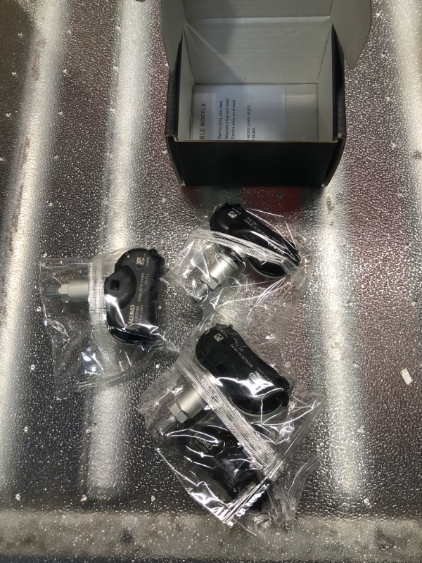 Photo 1 of CDWTPS TPMS Tire Pressure Monitoring Sensor 42607-0C070 Replacement for 2006-2017 Toyota Sienna Sequoia Tundra(4-Pack)