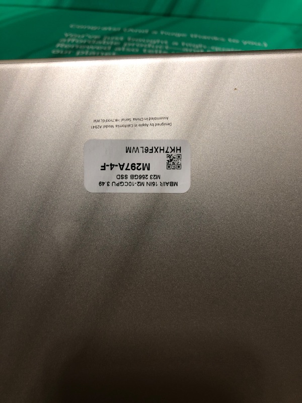 Photo 4 of ***PARTS ONLY***Apple 2023 MacBook Air M2 chip (15-inch, 8GB RAM, 256GB SSD Storage)(QWERTY English) Starlight (Renewed Premium)