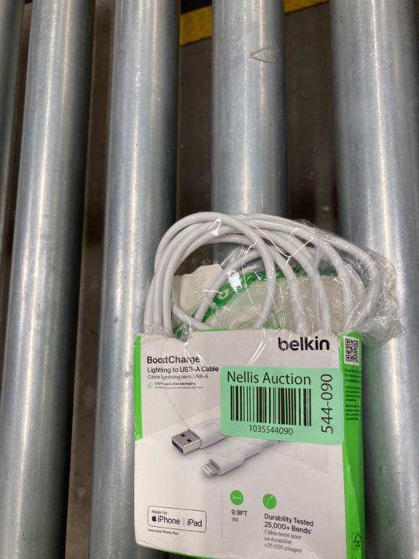 Photo 2 of Belkin  Boost Charging Lighting USB A Cable, White