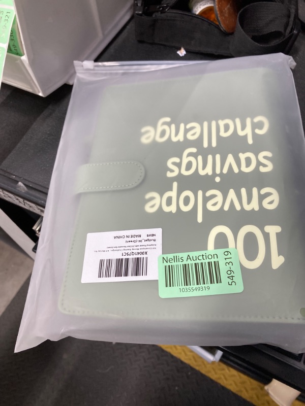 Photo 2 of 100 Envelopes Money Saving Challenge?A5 Money Saving Binder with Cash Envelopes?Easy and Fun Way to Save $5,050,Budget Book Binder for Budgeting Planner with 25 Clear Reusable Slot (Green)