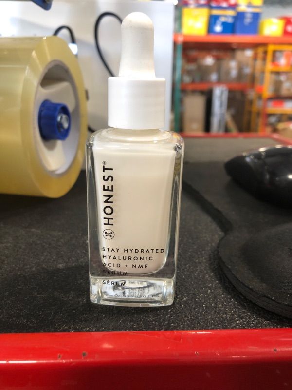 Photo 3 of ***Slightly used*** Honest Beauty Stay Hydrated Hyaluronic Acid + NMF Serum | Moisturizes + Reduces Fine Lines | 3 Types of Hyaluronic Acid, NMF, Kiwi Seed Oil | EWG Verified, Vegan + Cruelty Free | 1 fl oz