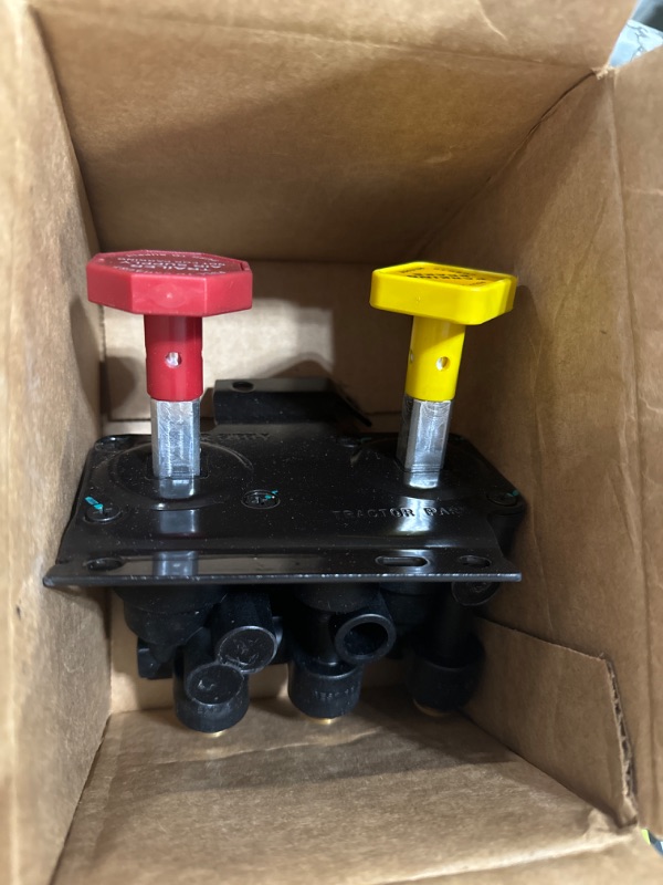 Photo 1 of   WQSING Dual Manifold Dash Valve KN20619 for Haldex RKN20619 3/8? Push to Connect 1/4? Unthreaded Mount Hole Trailer Parking Style B Hand Operated Valve Compatible with Volvo 20560009 85123221 20523171