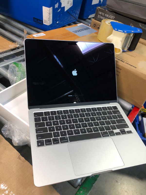 Photo 4 of Apple 2022 MacBook Air Laptop with M2 chip: Built for Apple Intelligence   locked passcode