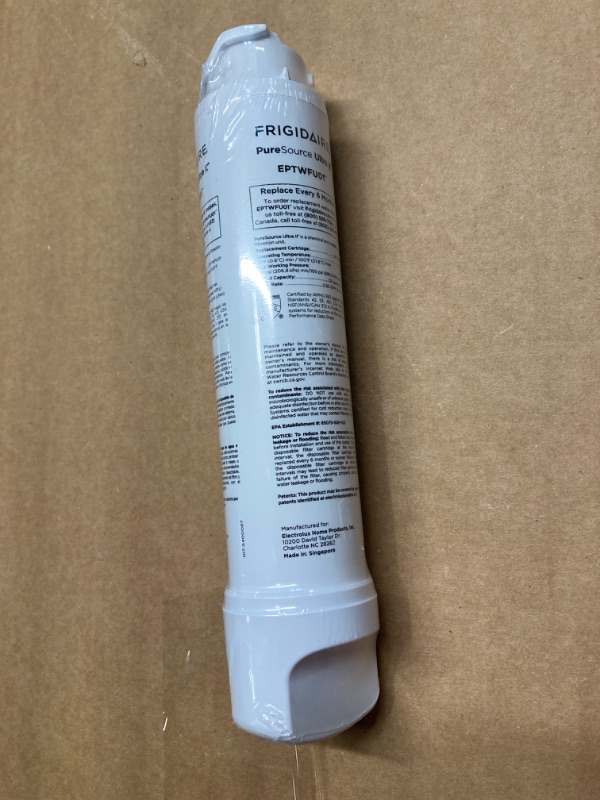 Photo 2 of ***VERY DAMAGE ON THE BOX*** Frigidaire EPTWFU01 Water Filtration Filter, 1 Count, White