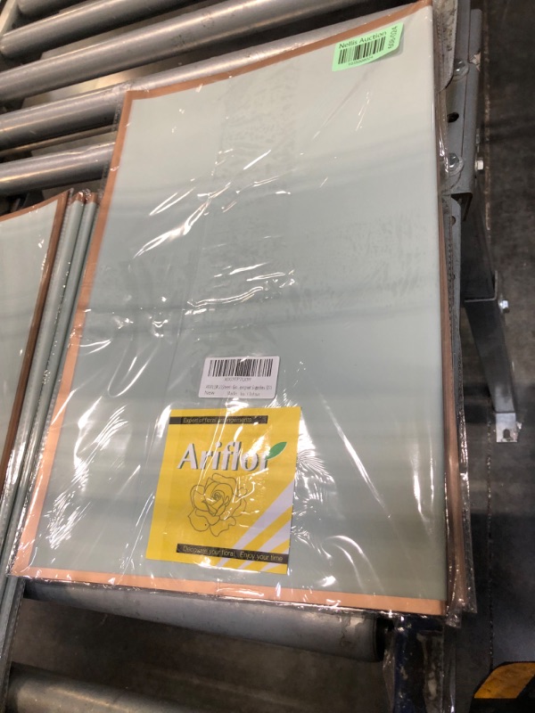 Photo 1 of ARIFLOR 20Sheets Golden Edge Waterproof Flower Bouquet Paper - 20408 Plastic Fresh Floral Wrapping Paper, Christmas Gift Packaging, Gift Packaging, DIY Crafts, Florist Bouquet Supplies