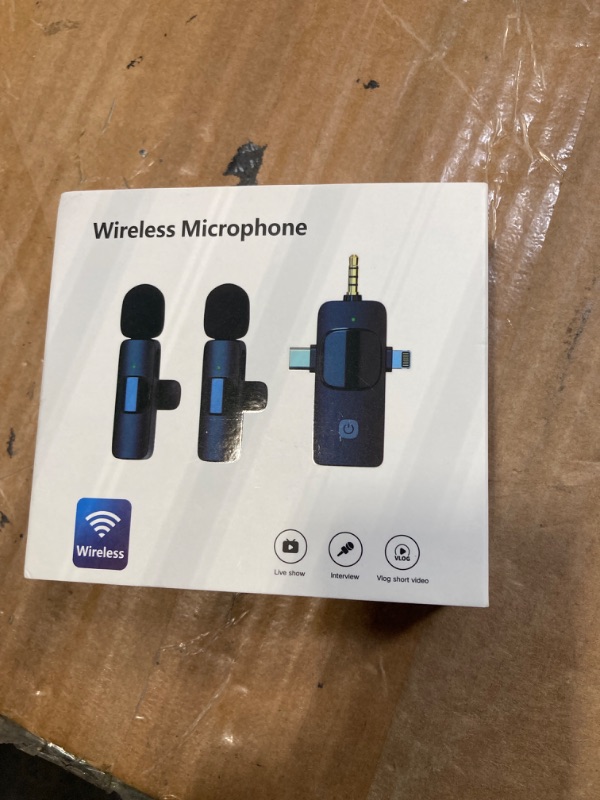 Photo 2 of 3 in 1 Wireless Lavalier Microphone for iPhone Android Camera USB-C