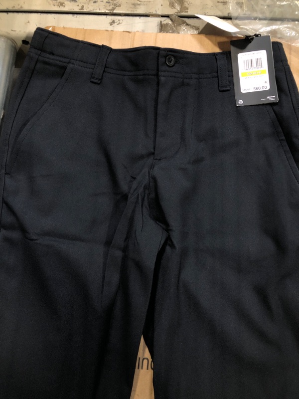 Photo 2 of *** size M*** Under Armour Boys' Showdown Pants
