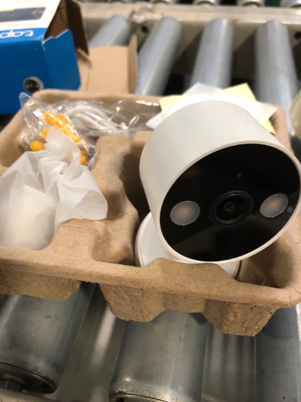 Photo 1 of Tapo TP-Link 2K QHD Security Camera, Indoor/Outdoor, ???? ????? ??????'? ??????, Color Night Vision, Free Person/Pet/Vehicle Detection, Invisible IR Mode, SD Storage, C120