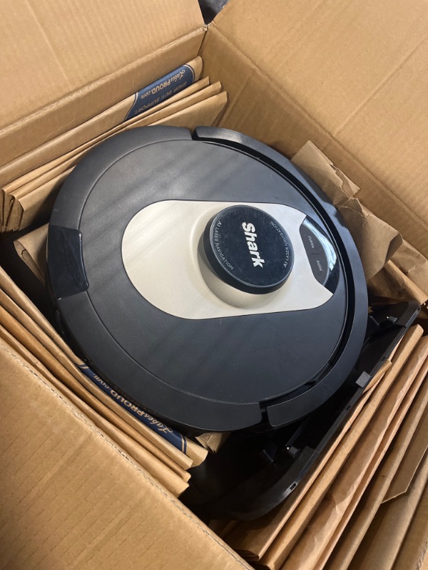 Photo 1 of **PARTS ONLY***
Shark Robot Vacuum , Powerful Suction, Matrix Plus, 60-Day Debris Capacity, HEPA Bagless Self Empty Base, Sonic Mopping, Home Mapping for Pet Hair, Carpets & Hardfloor, Black/Gold, AV2610WA