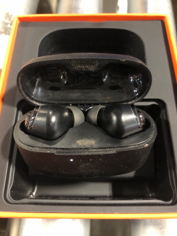 Photo 3 of 2021 Wireless Earbuds