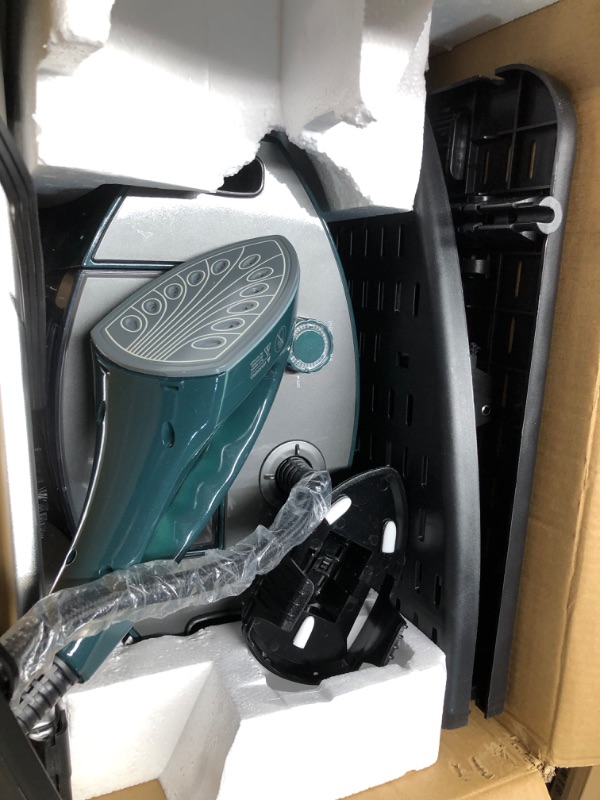 Photo 4 of ***USED - LIKELY MISSING PARTS - POWERS ON - UNABLE TO TEST FURTHER***
ARSFUTU Standing Garment Steamer 1500W Professional 25s Fast Heat-up with 1.6L/54 fl.oz Water Tank, FoldableGreen